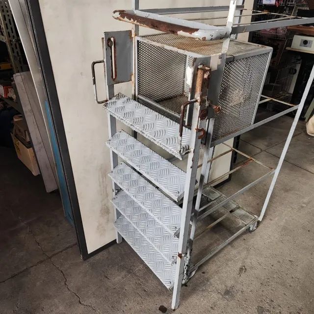 Escada plataforma - Foto 4