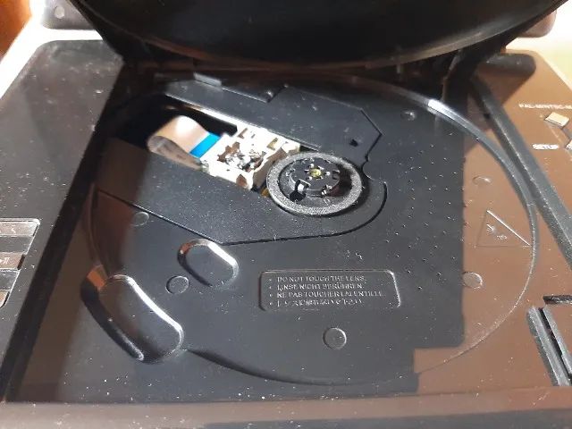 Aparelho DVD portátil Lenoxx  - Foto 2