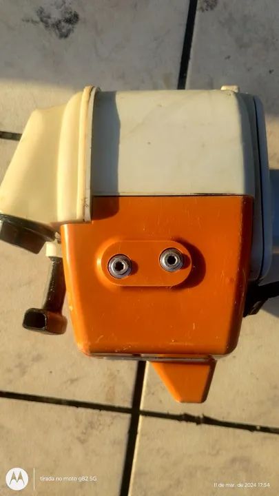 Roçadeira gasolina Stihl FS 220 - Foto 5