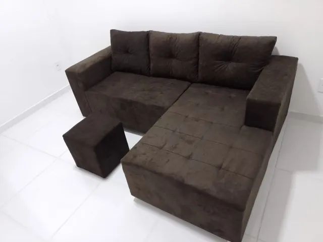 Sofá Cheyse 3 lugares mais puff de brinde entrega grátis  - Foto 4