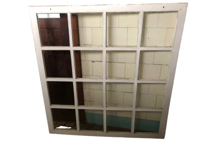 Janela antiga com vidros para decoração - Foto 3
