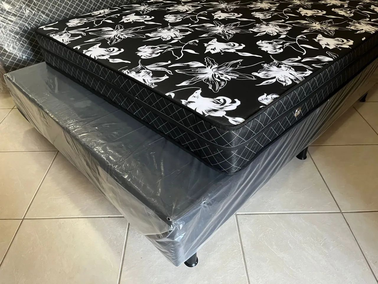 Cama box casal de espuma 100% 1.88x1.38 - Foto 5