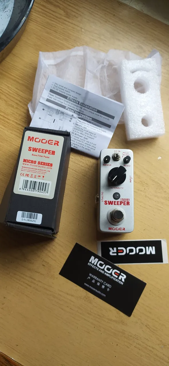 Mooer Bass Sweeper - Pedal de Baixo