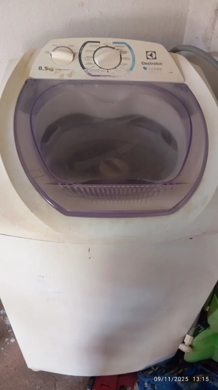 Máquina de lavar roupa Electrolux 