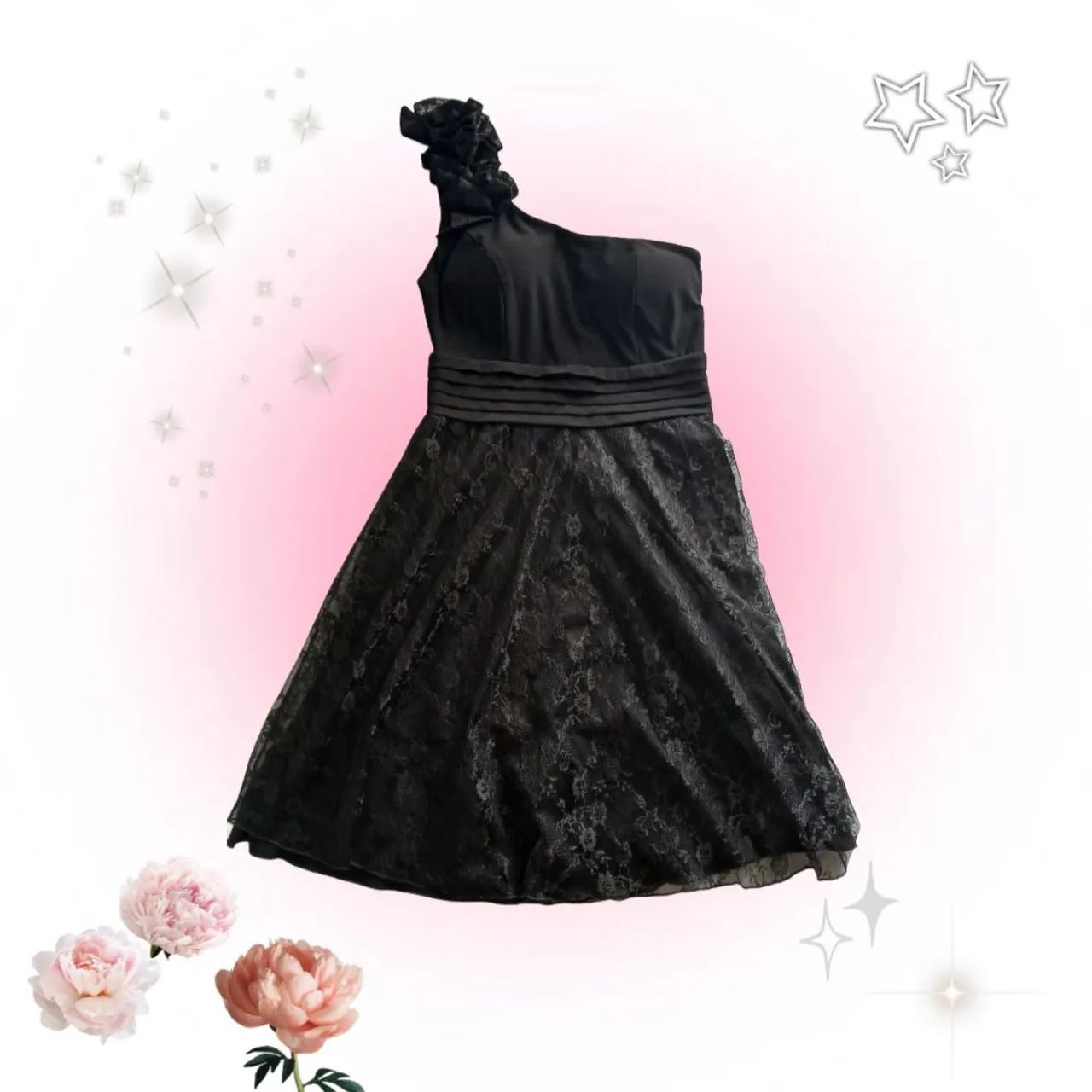 Vestido rendado alça unilateral 