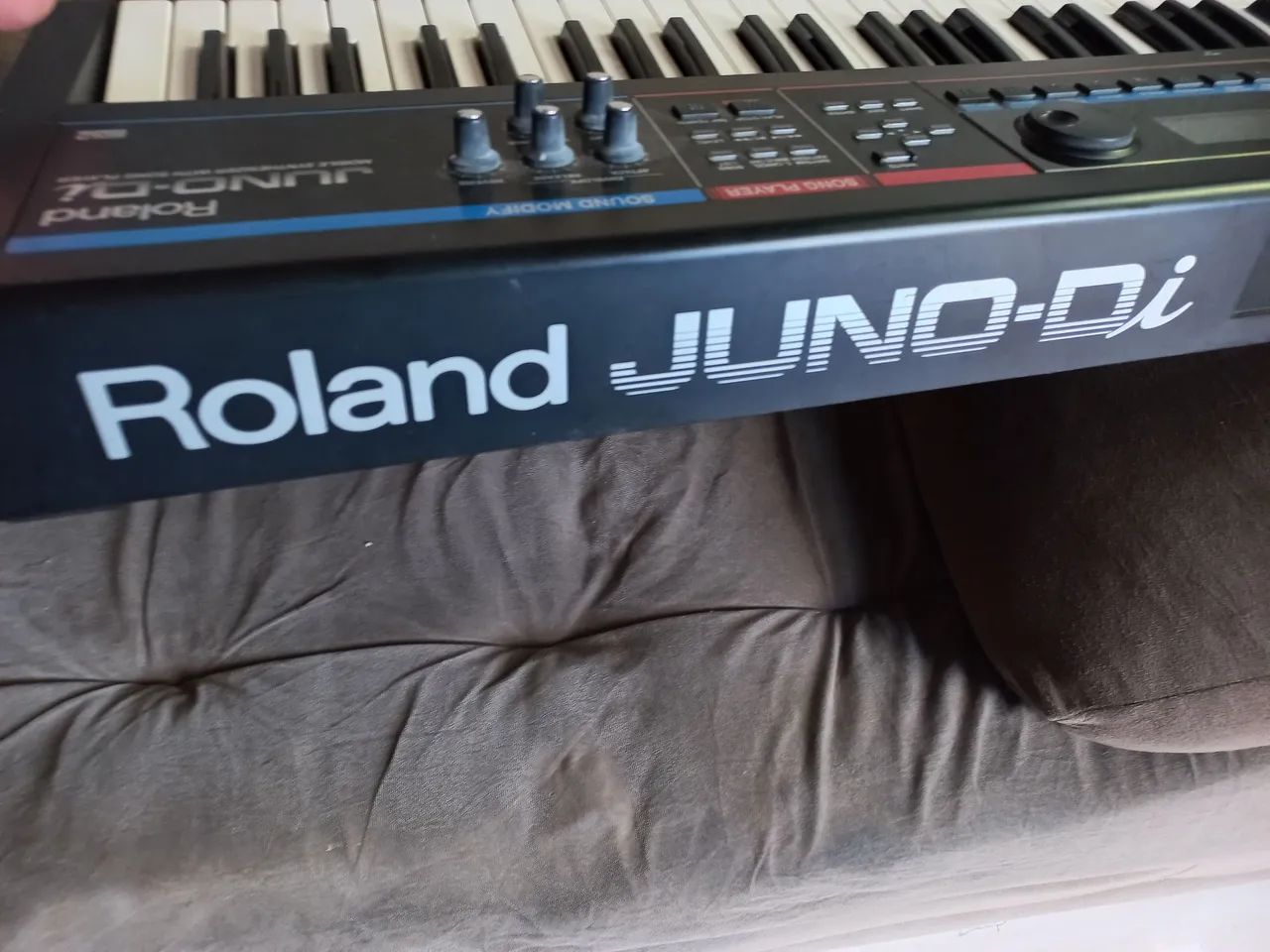 Teclado roland Juno di impecável  - Foto 4