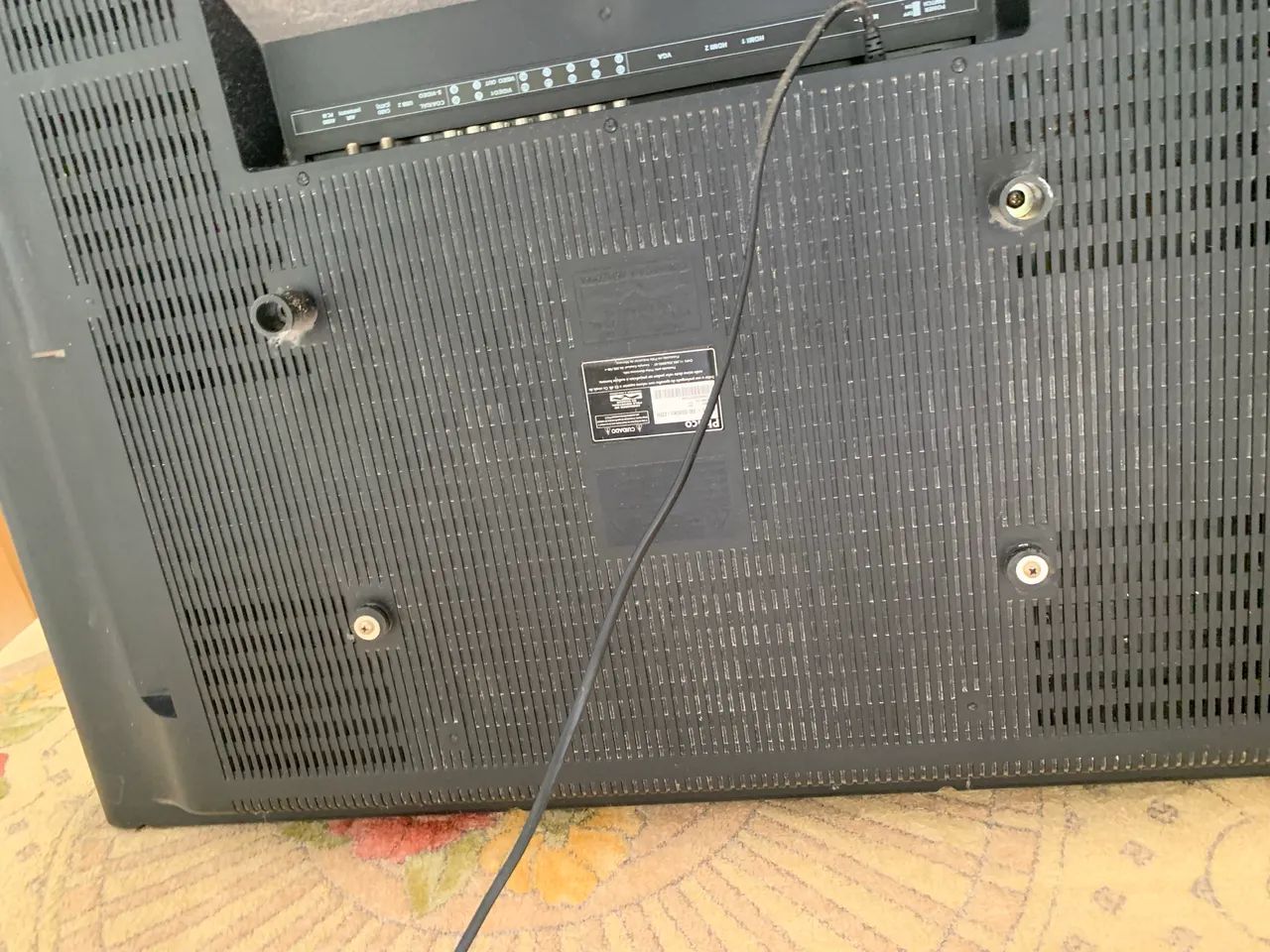 Televisão Philco usada de 42 polegadas e seu controle - Foto 4