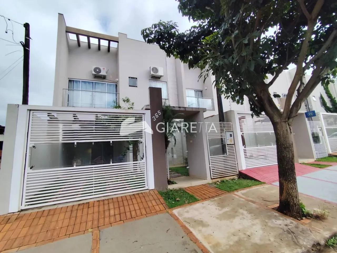 Sobrado para locação em excelente localização, VILA BECKER, TOLEDO - PR