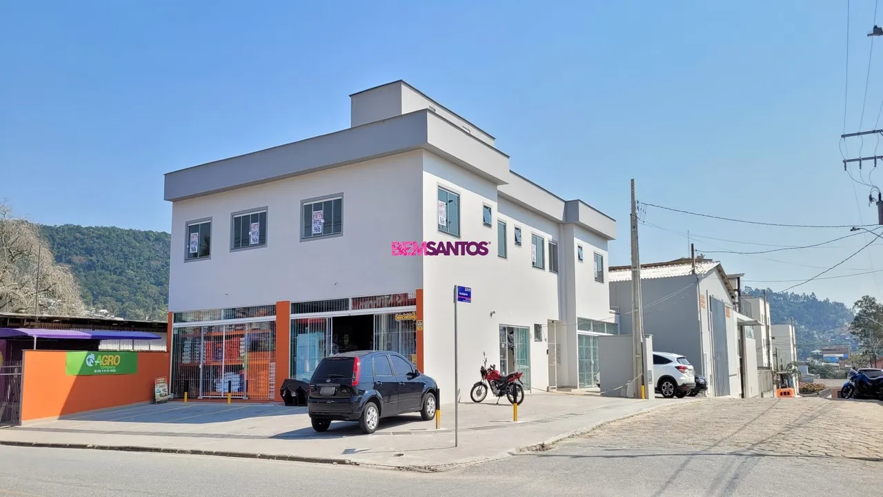 SALA SEMIMOBILIADA NO BAIRRO SERRARIA - SÃO JOSÉ/SC