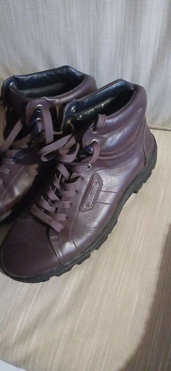 Bota Dolce & Gabbana Marrom - Foto 2