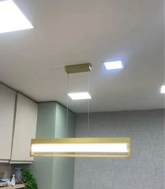 Luminária Pendente Moderna em Dourado - Foto 3