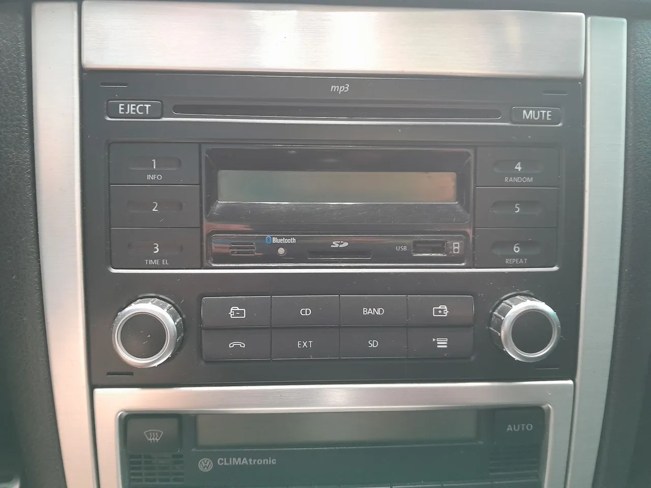 Som automotivo original VW com Bluetooth