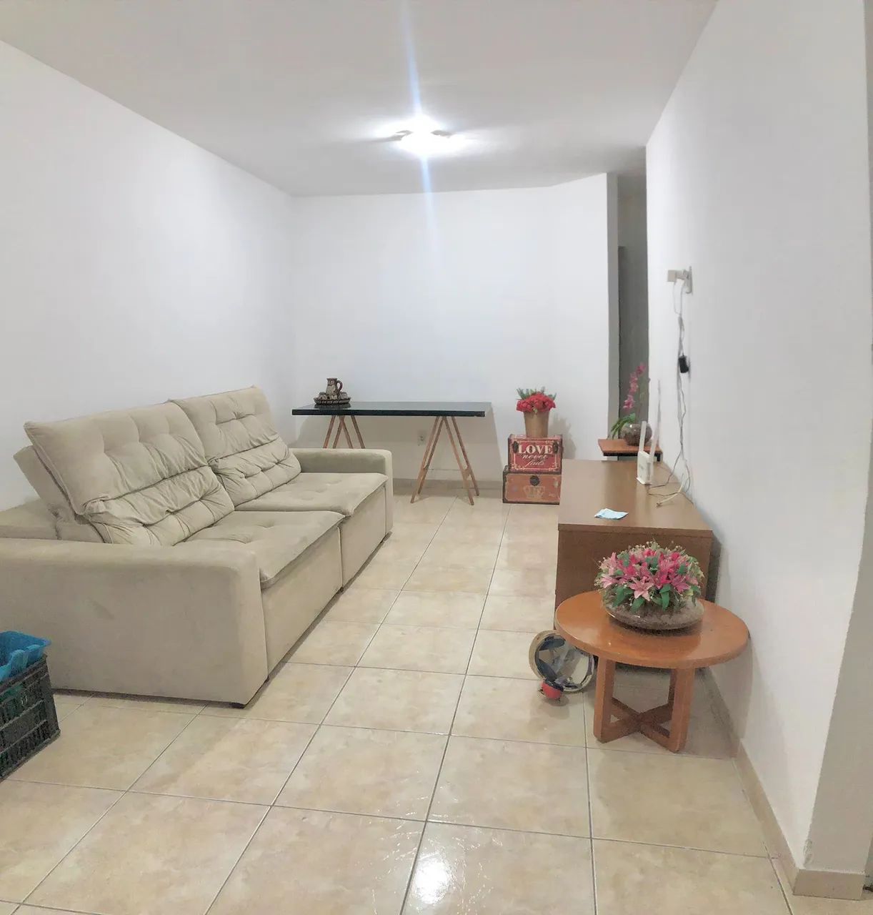 Excelente casa em condomínio fechado localizado na Rua do Aririzal - Cohama. Condomínio Gu