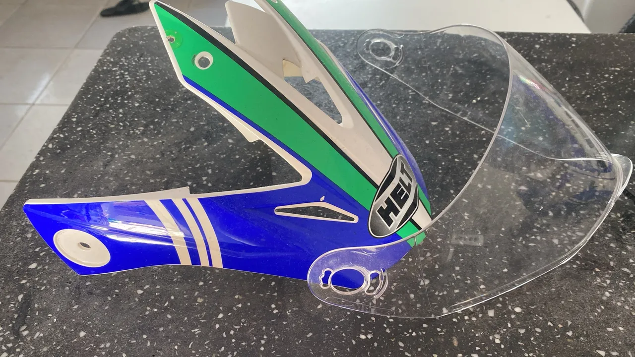 Capacete Helt