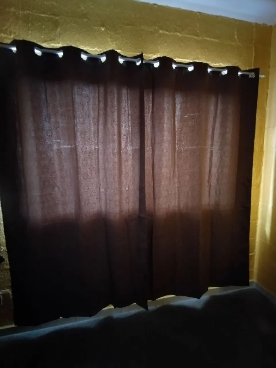 Instalação de cortinas persianas e trilhos suíço  - Foto 5