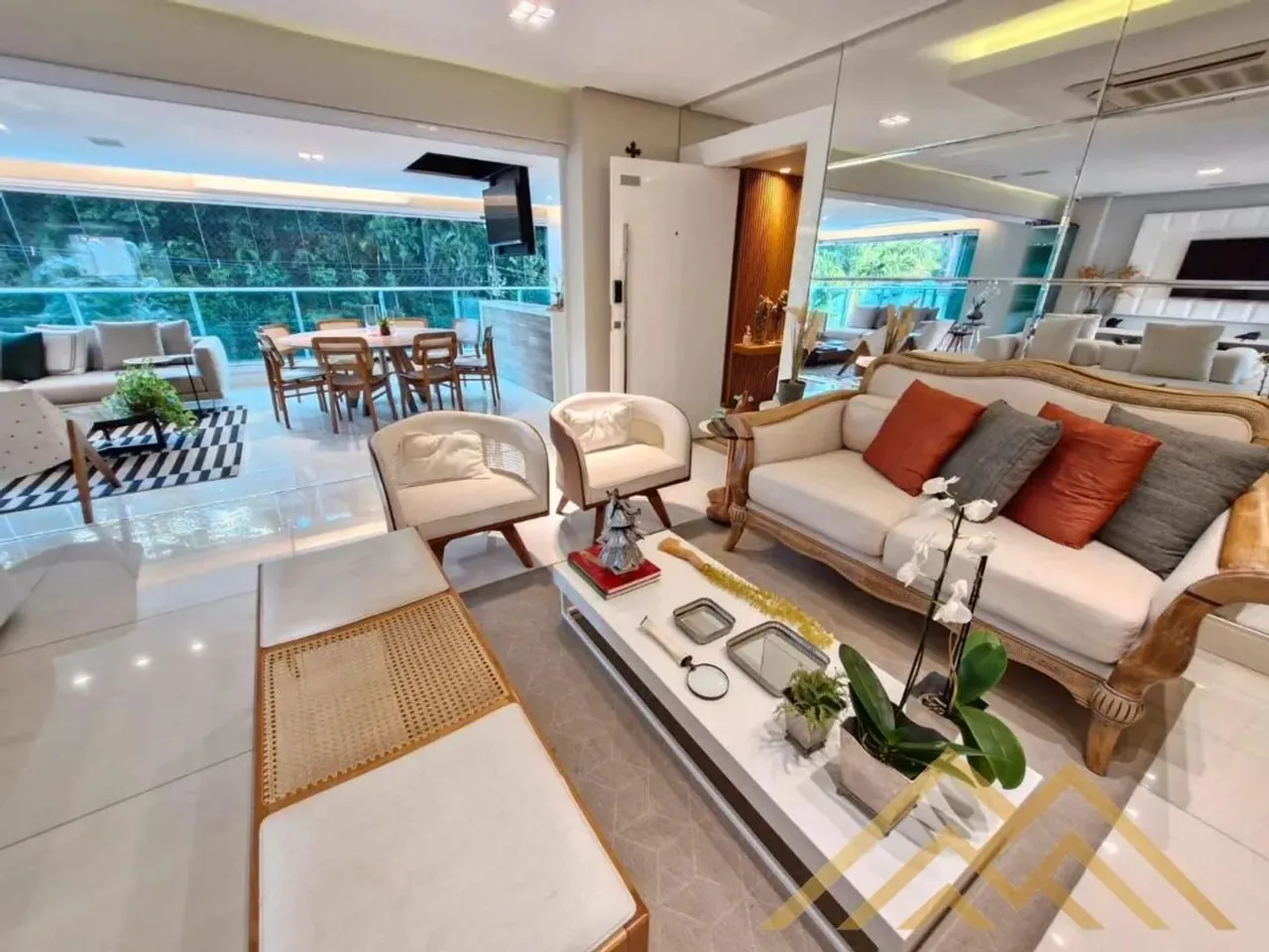 Apartamento de luxo com 5 quartos, 233m², à venda em Salvador, Horto Florestal