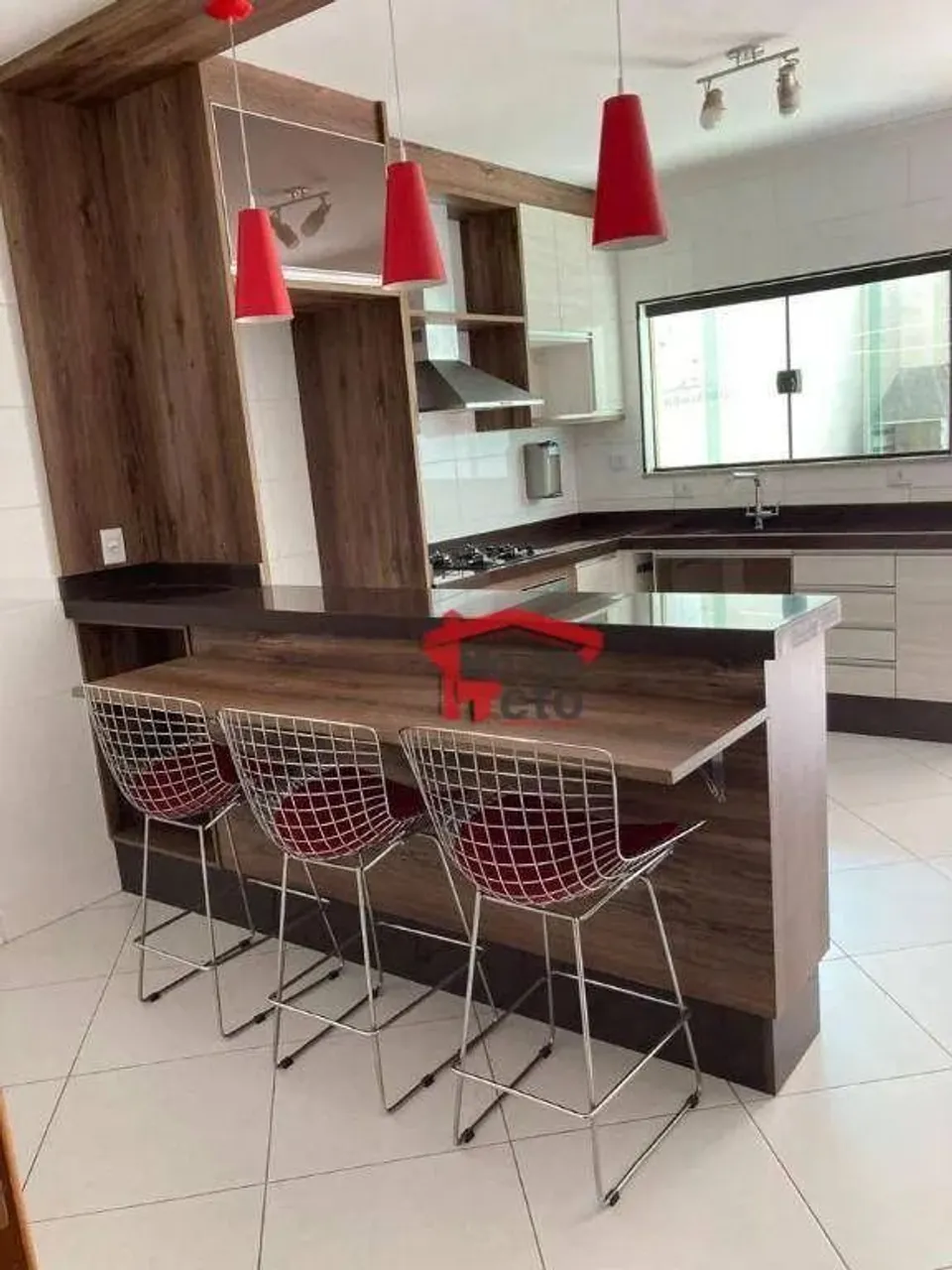 Sobrado com 3 dormitórios para alugar, 130 m² por R$ 3.909,50/mês - Parque São Domingos -