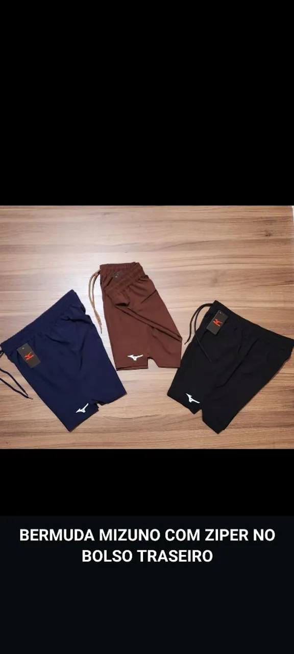 Bermuda Mizuno com zíper no bolso traseiro