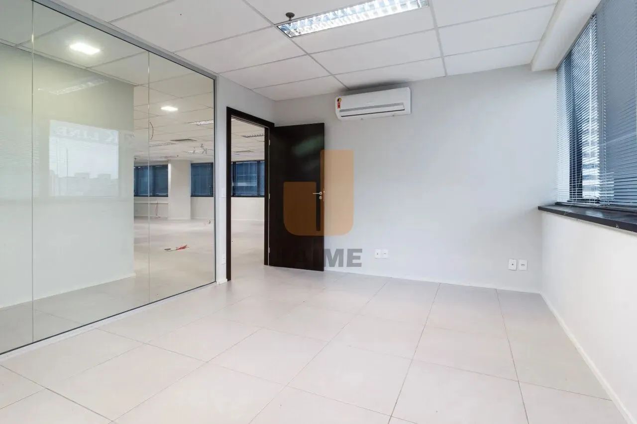 Excelente sala Comercial, 6 vagas, localizado a uma quadro do Metrô, perto do Shopping Pau - Foto 11