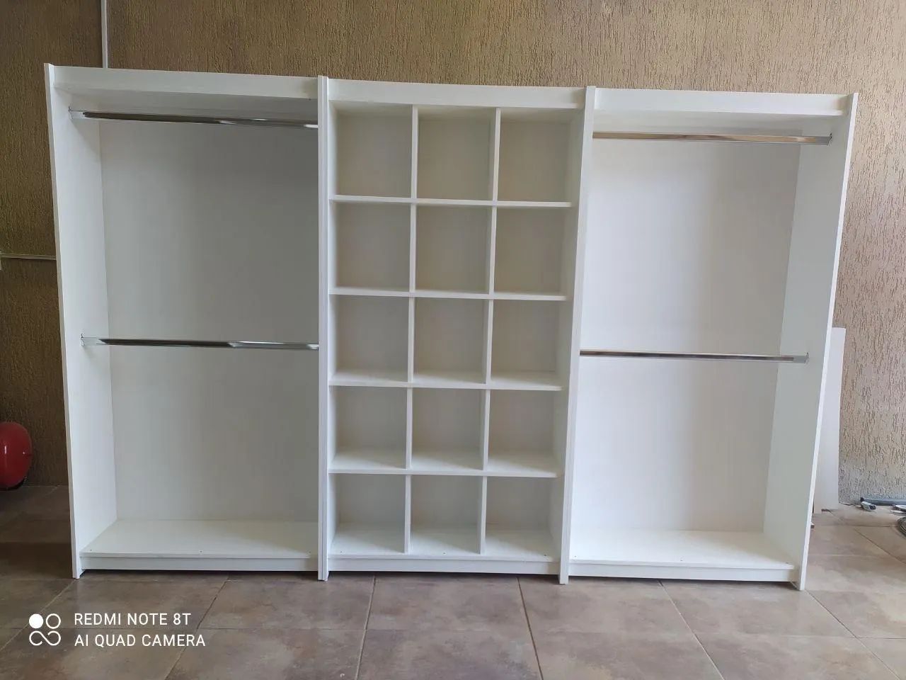 CLOSET CABIDEIRO DUPLO COLMEIA 12 NICHOS 