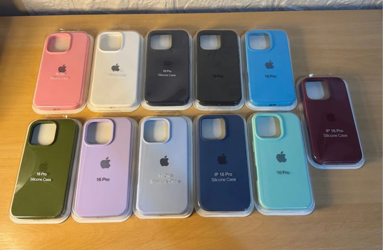 Capas de Silicone para iPhone 16 Pro 