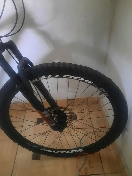 Bicicleta feminina aro 29 - Foto 4