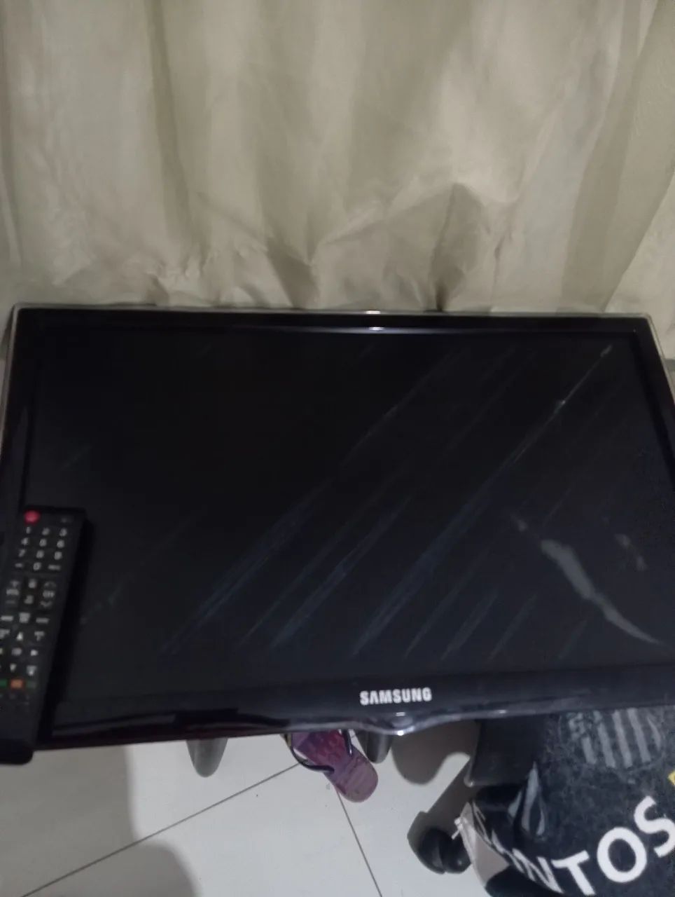 Tv Samsung 24 polegadas detalhes  - Foto 3