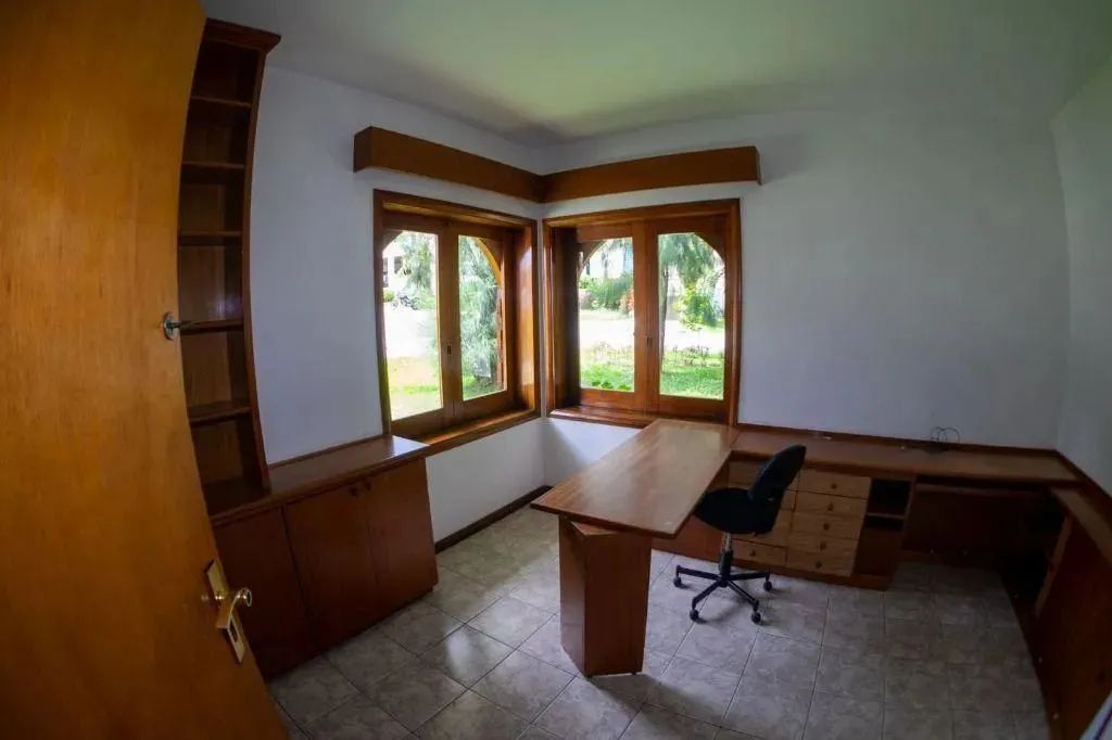 Casa à venda e para alugar em Santana de Parnaíba, Alphaville, com 5 suítes, com 422 m² - Foto 6