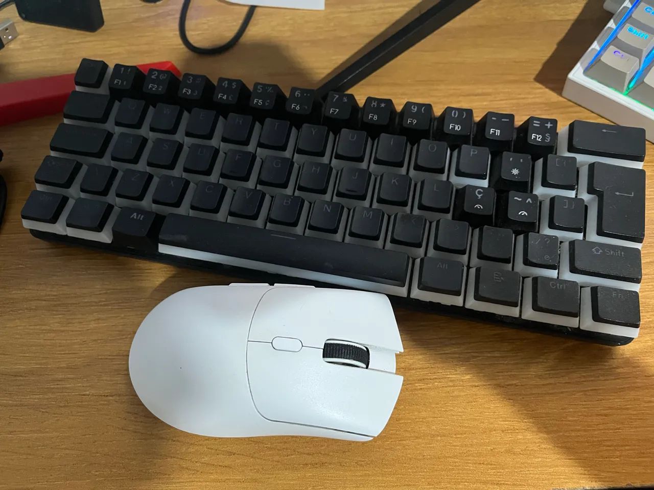 Kit Teclado Mancer Switch Blue com Teclas Pudding e Mouse Attack shark R1 64208785765121120