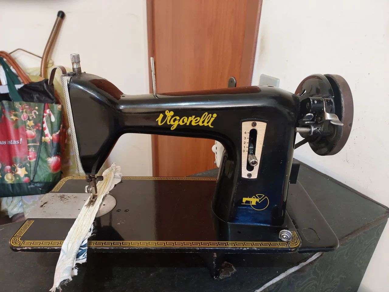 Máquina de costura 