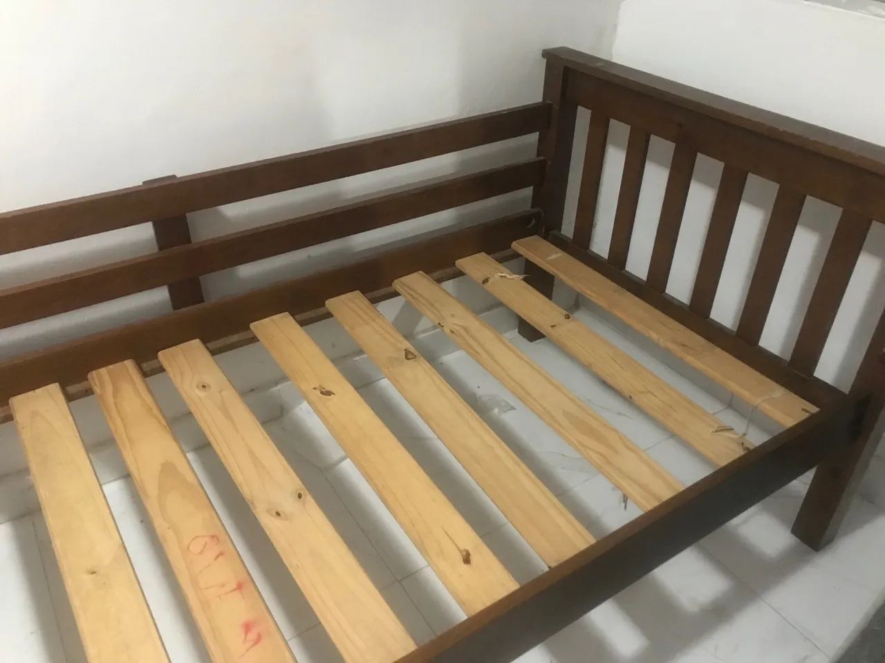 Cama de solteiro 200,00 - Foto 4