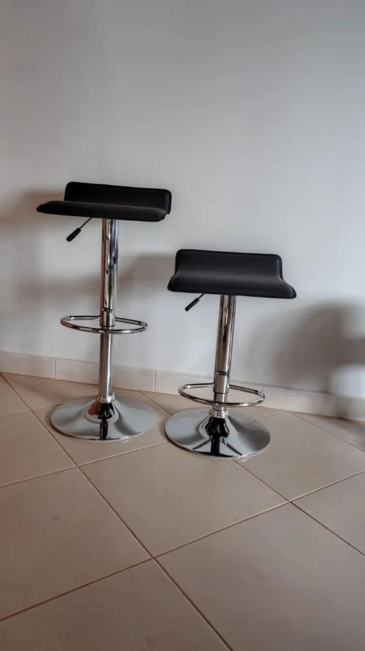Banquetas impecáveis  - Foto 2