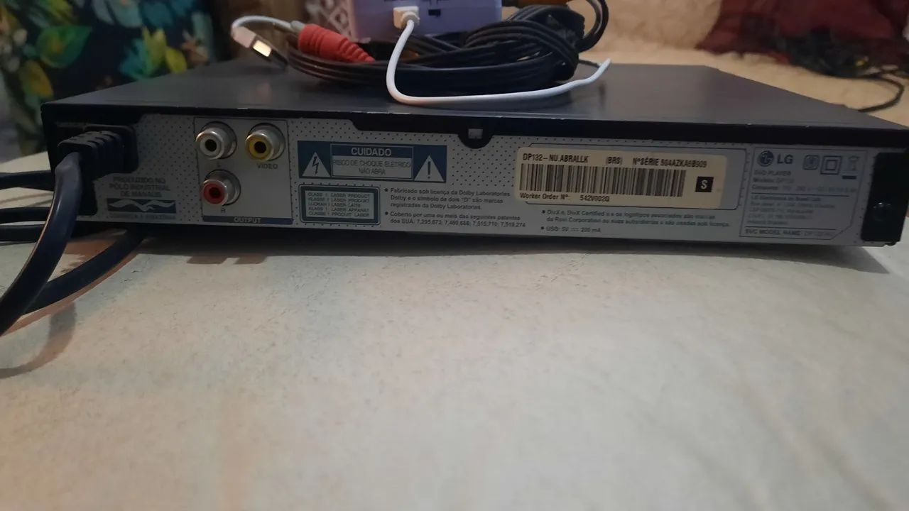 DVD Player LG DP132 com Conversor AV2HDTV - Foto 6