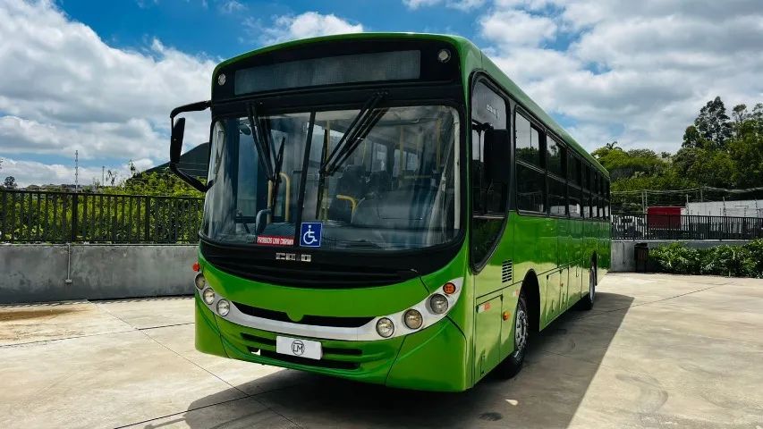 Onibus Urbano Caio Apache Vip Mb 1721 Ano 2012 36 Lugares