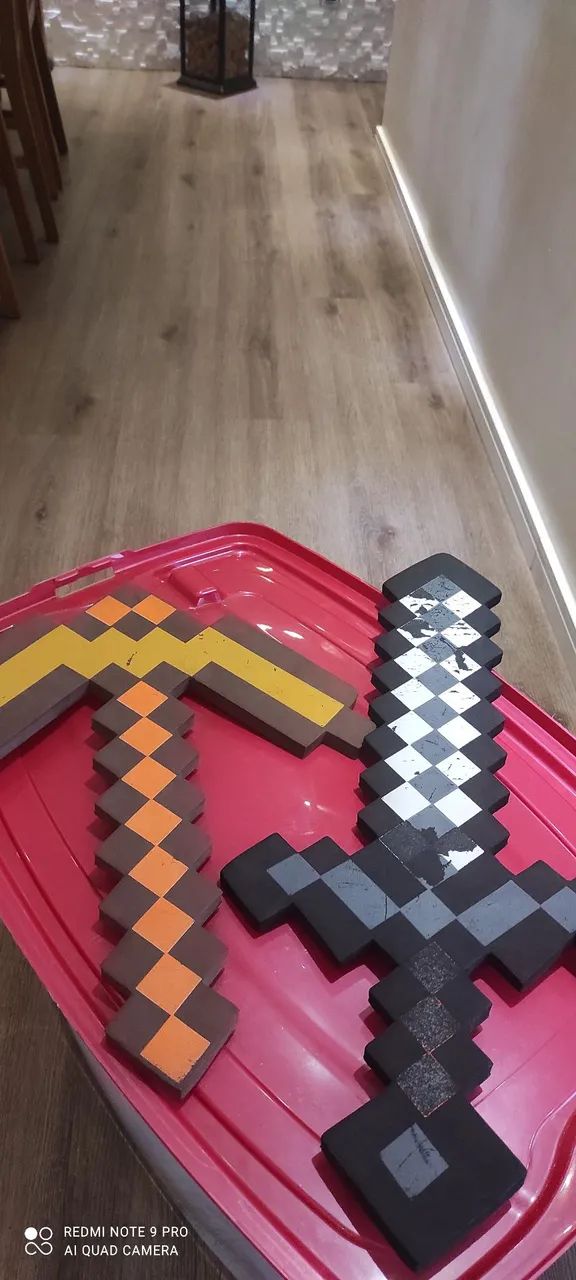 Pickaxe Minecraft - Brinquedo de espuma - Foto 2