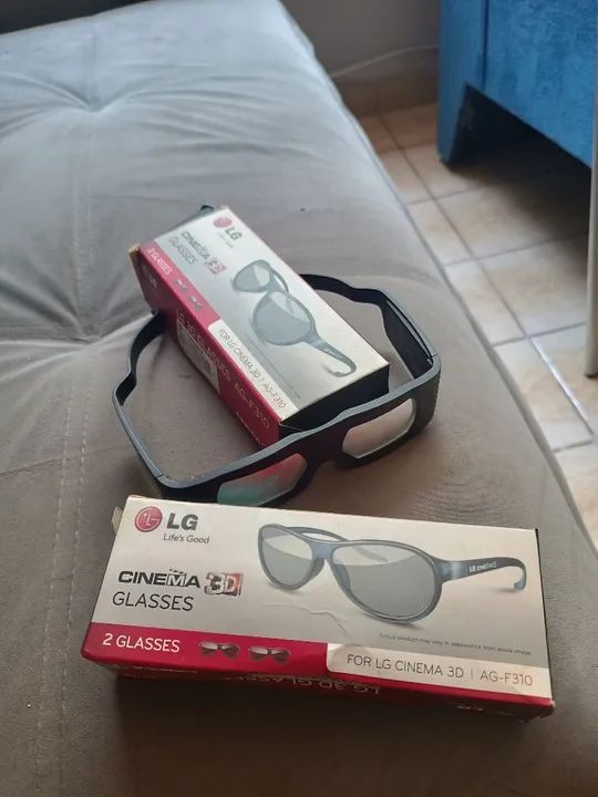 Óculos 3D LG para Cinema 3D - AG-F310