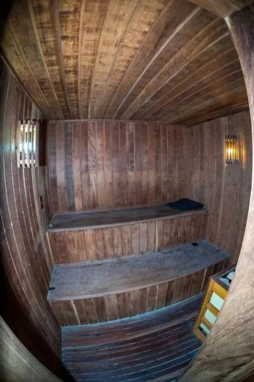 Casa à venda e para alugar em Santana de Parnaíba, Alphaville, com 5 suítes, com 422 m² - Foto 11