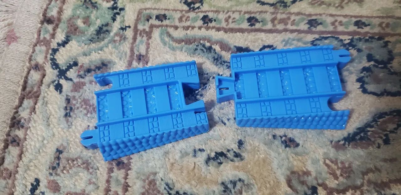Adaptador para trilhos da trackmaster e Tomy - Foto 2