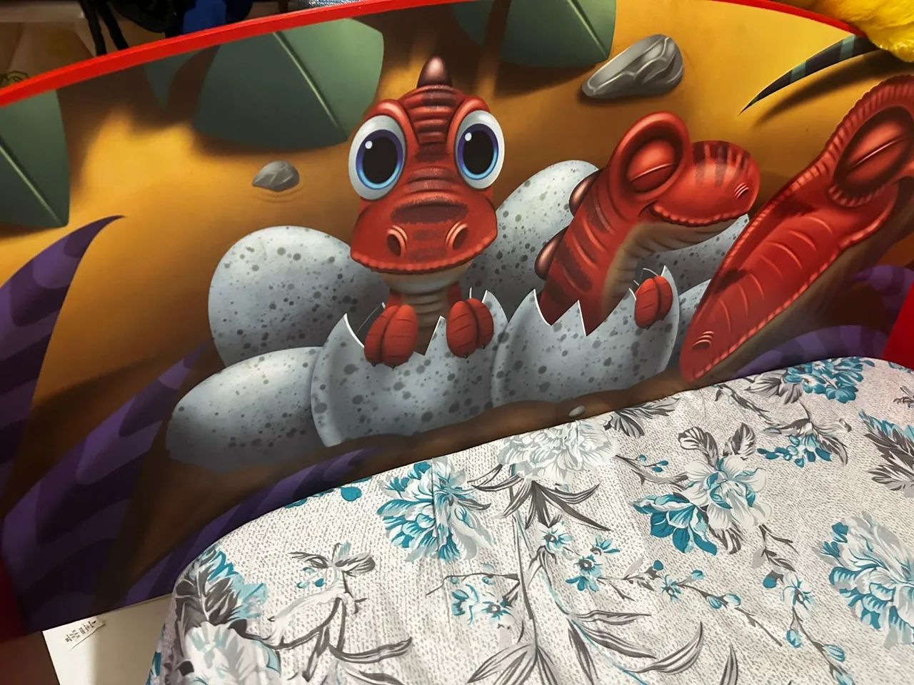 Cama64307309424385124