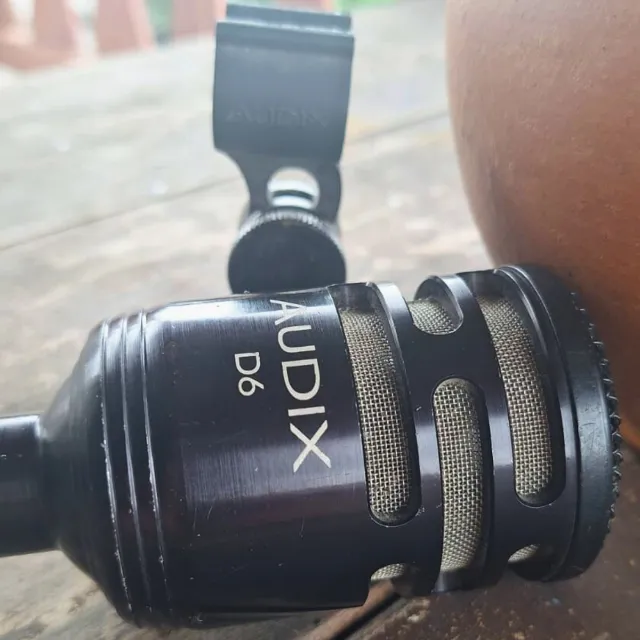 Microfone de Bumbo Audix D6 - Perfeito Estado! Profissional e Pronto para Uso
