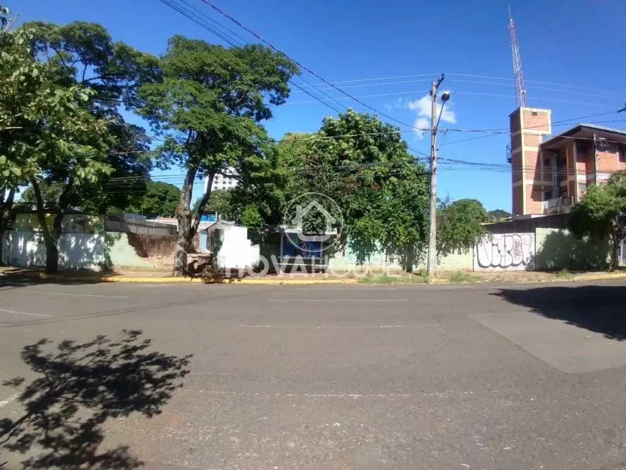 TERRENO A UMA QUADRA DA PARÓQUIA PERPÉTUO SOCORRO