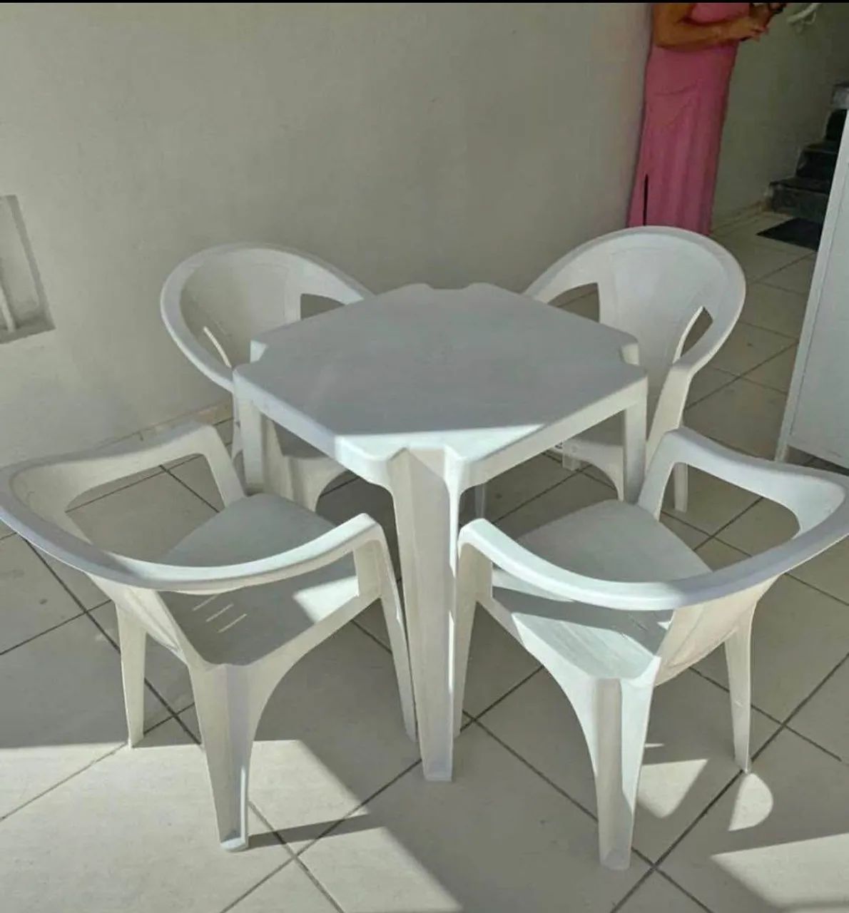 Jogos de mesas novos poltronas  - Foto 3