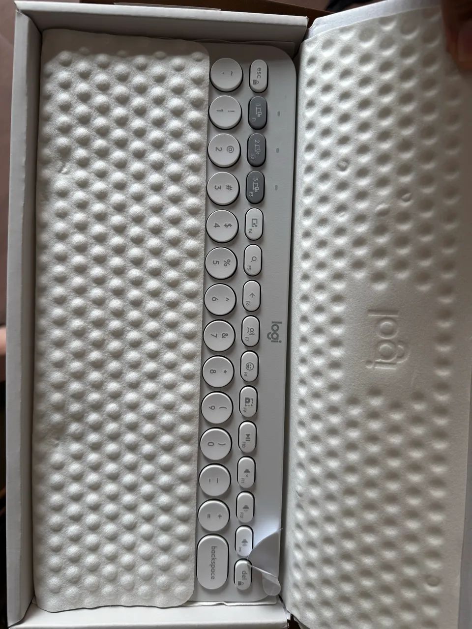 Teclado Logitech k380 - Foto 2