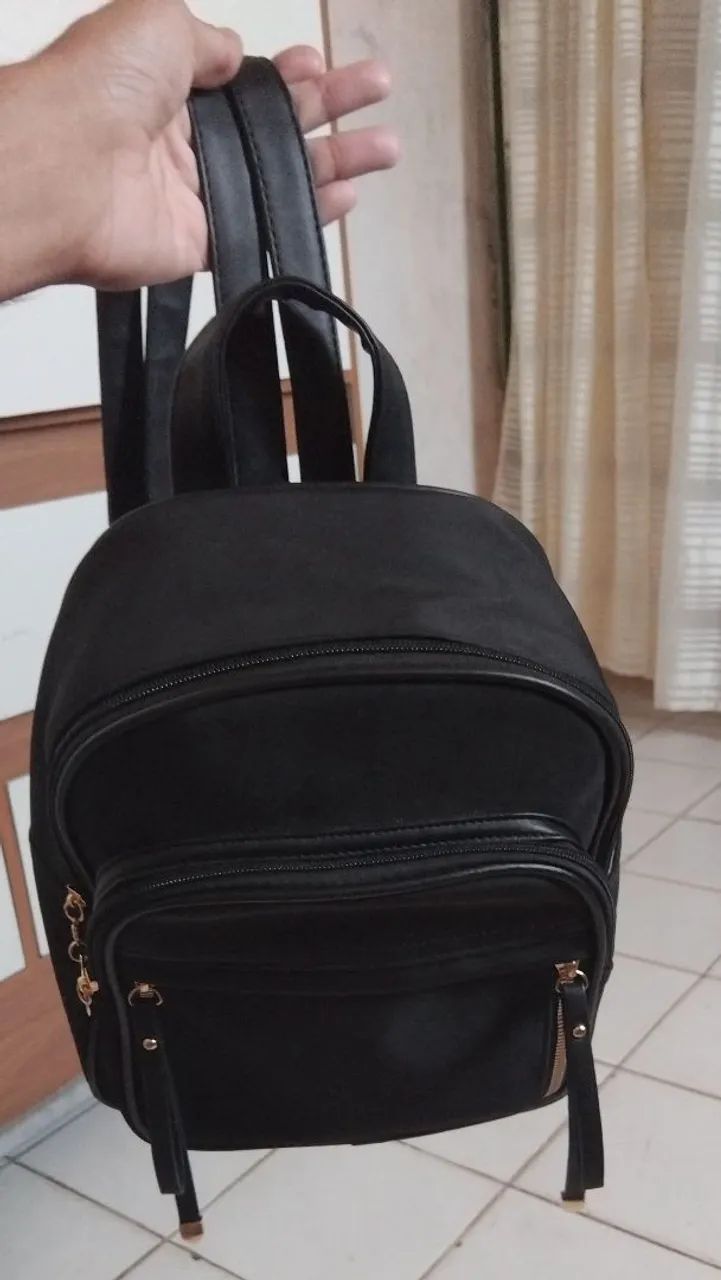 Bolsa Mochila LC Winni Preta - Foto 5