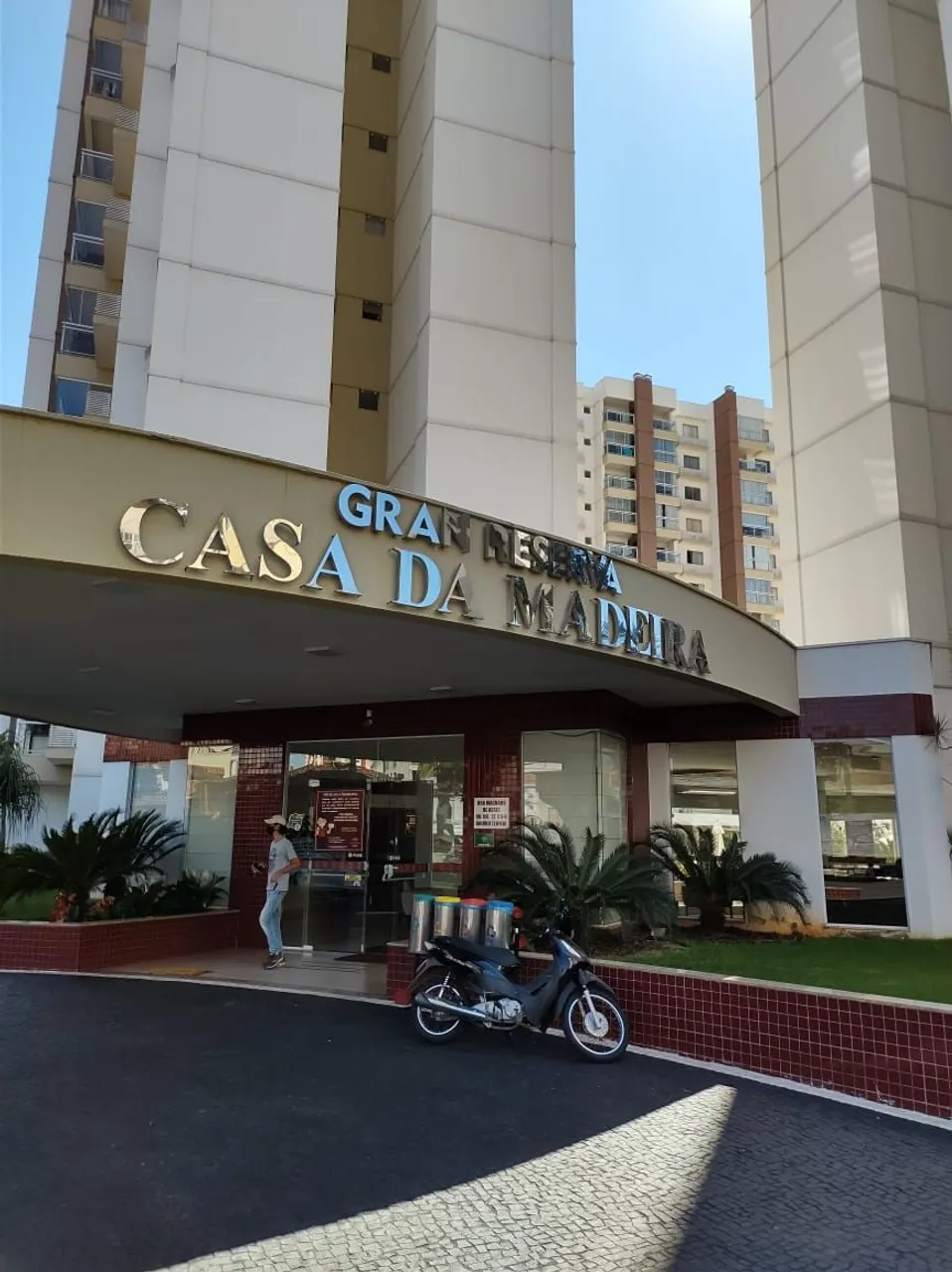 Caldas novas centro casa da madeira