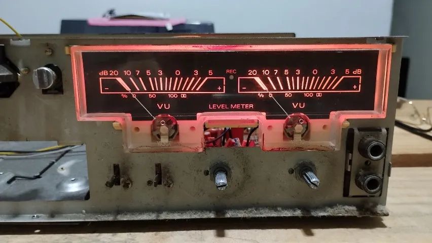 Chassi com Placa, Fonte e VUs do Tape Deck Polyvox CP-650D - Foto 2