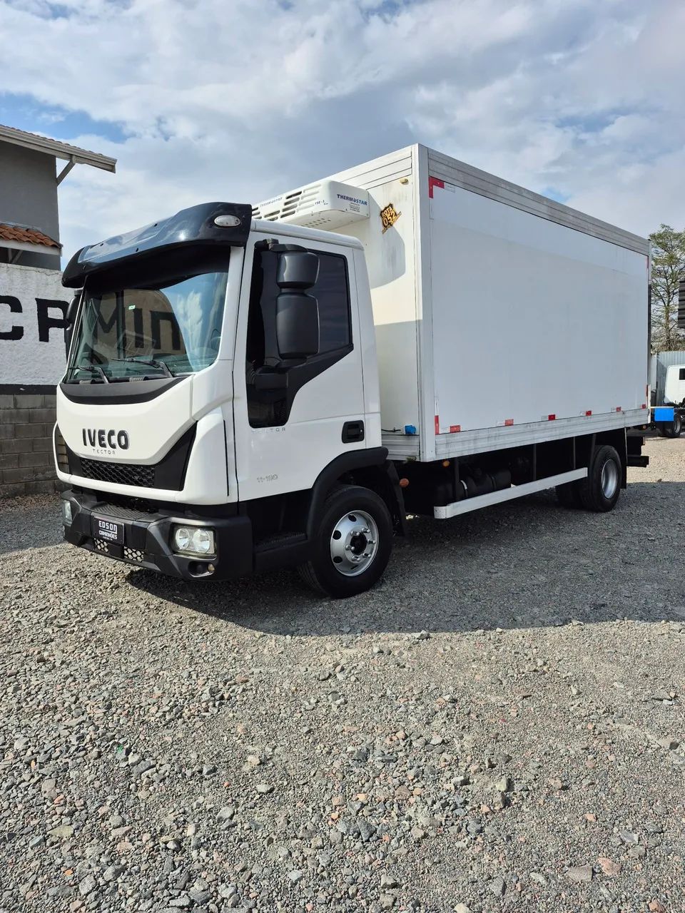 Iveco Tector 11-190 câmara fria  - Foto 10