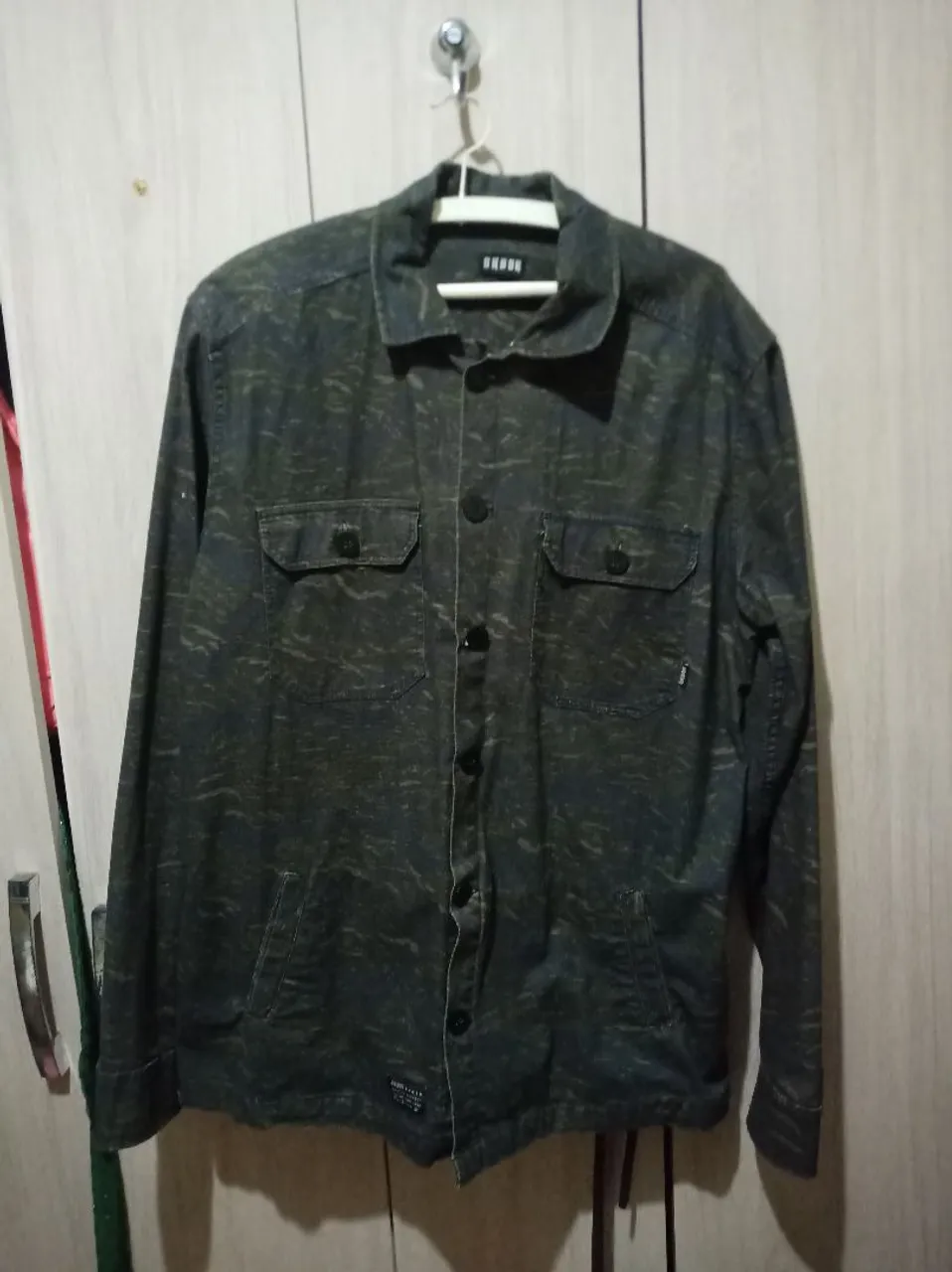 Jaqueta camuflada masculina