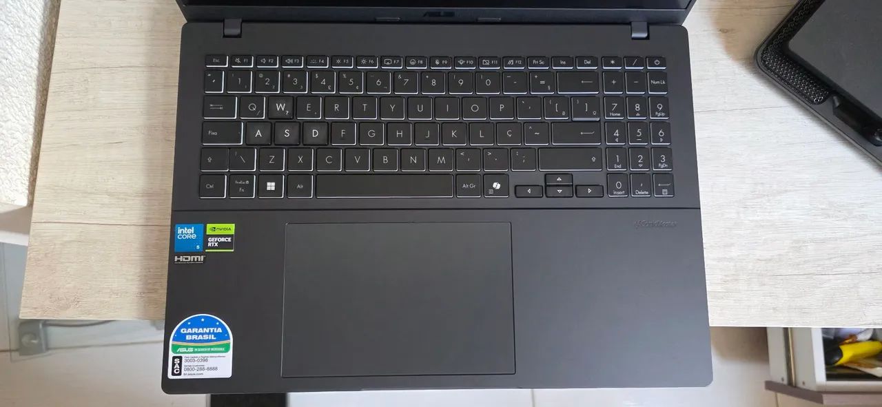 Notebook Gamer Asus V16, Intel Core 5 210H, RTX 4050 6 GB, 8Gb DDR5, 512 Gb, Tela 16, 144H - Foto 3