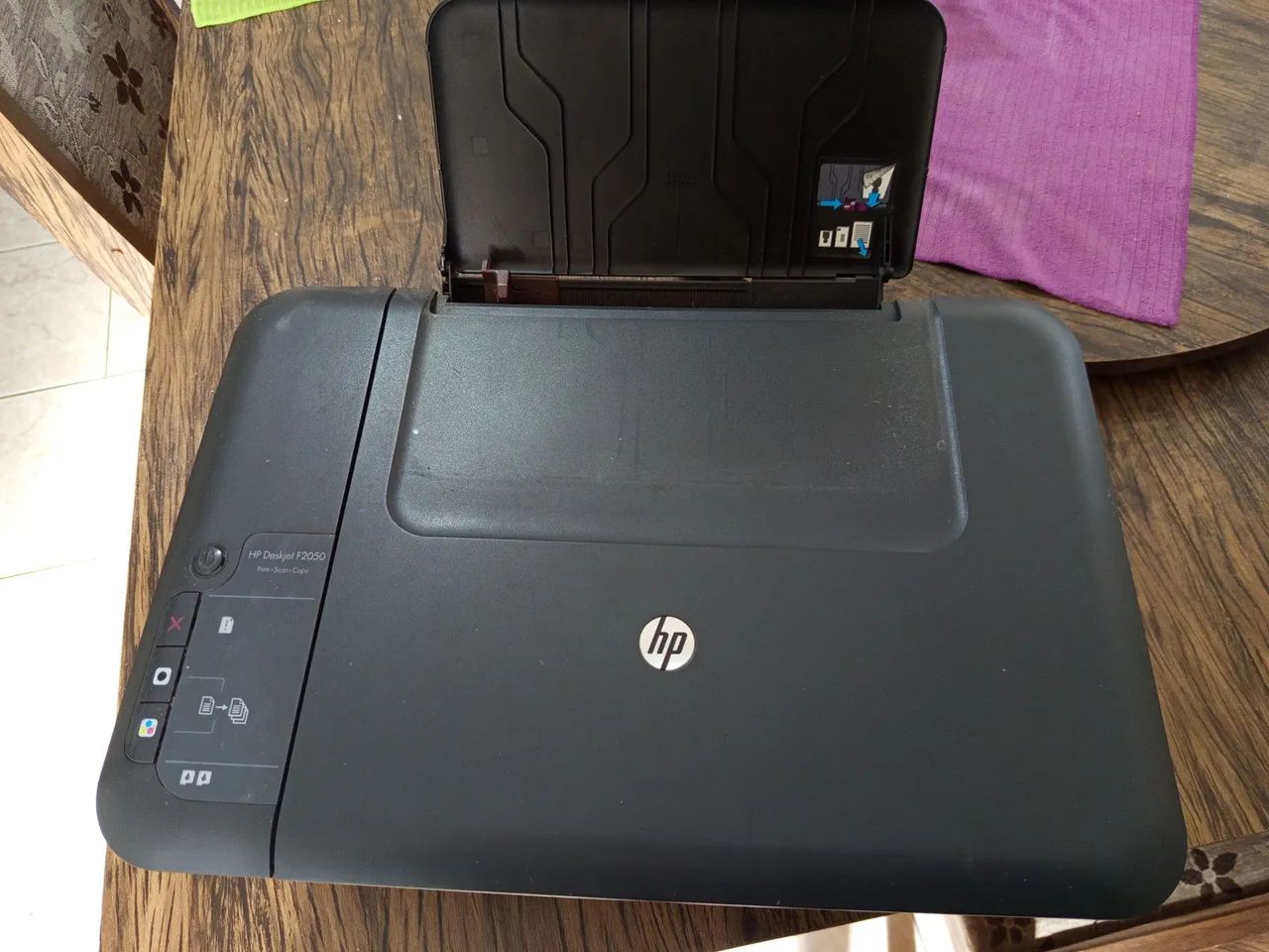 Impressora Multifuncional HP Deskjet F2050